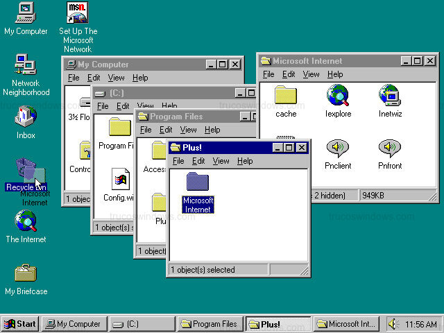 Escritorio de Windows 95 con Ventana Plus! y Carpeta IE